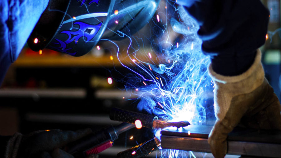 manufacturing-jobs-new-blue-collar