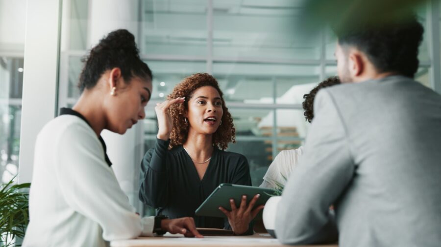 how-organisations-can-overcome-ai-implementation-challenges